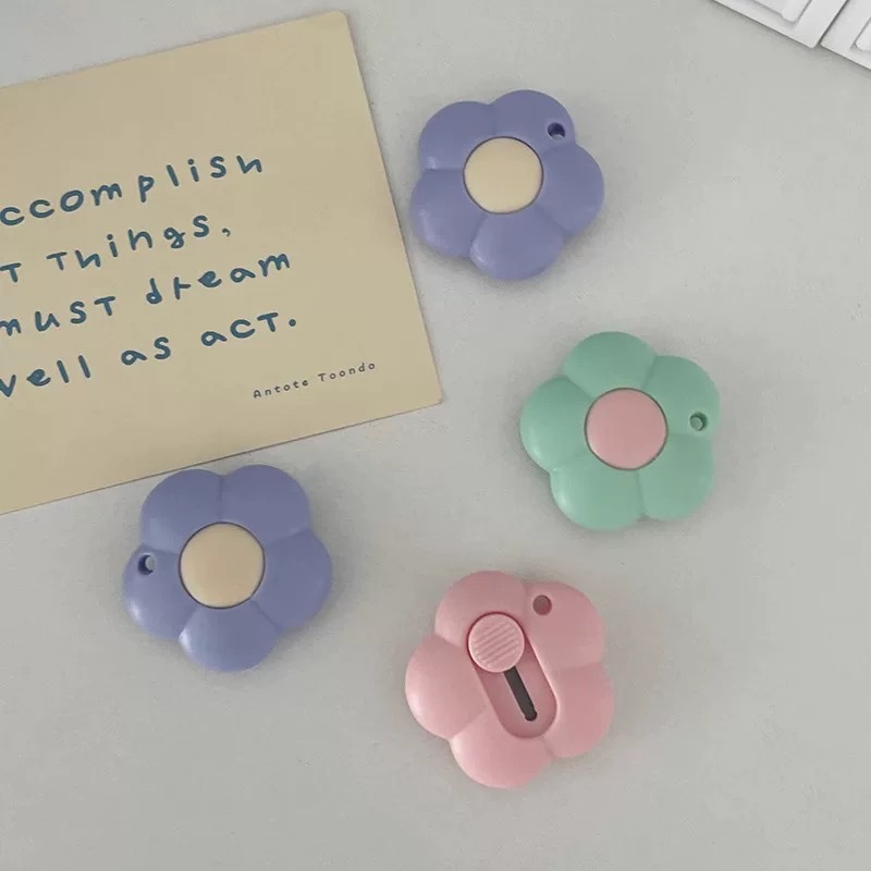 Cute Flower Art Utility Knife  - Art Craft Stationery 评论和价格