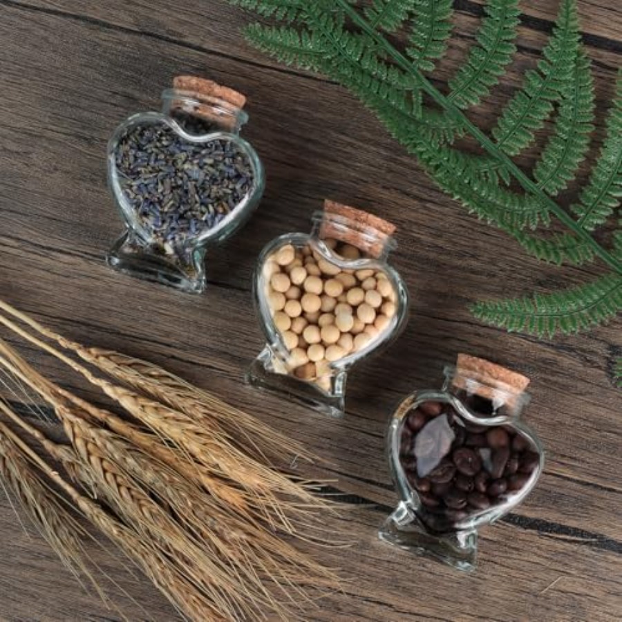 Heart Shaped Small Glass Jars  - Art Craft Gifts 评论和价格